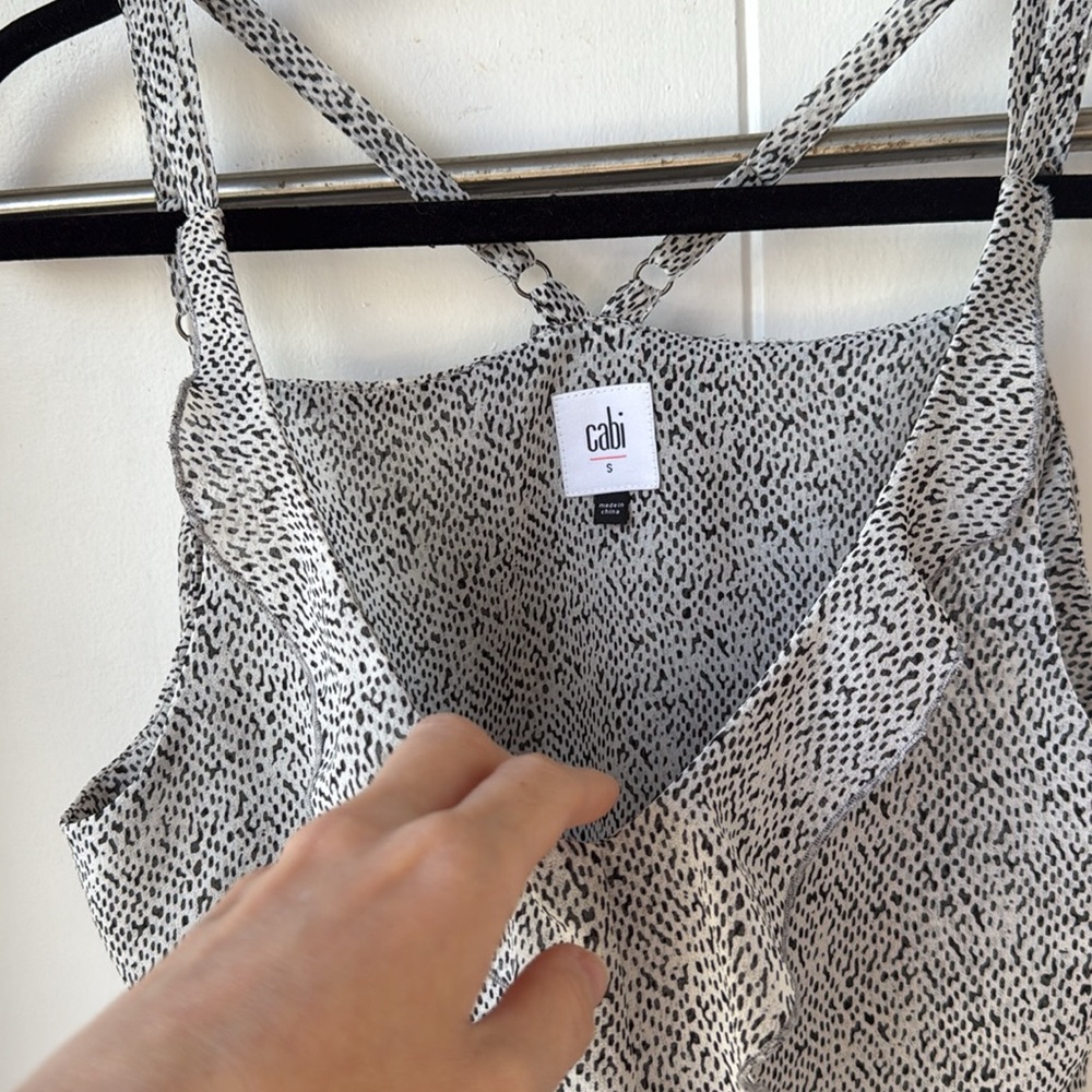 Cabi Flutter Strappy V Neck Top 5359 Black Grey Dot Cami S - Picture 6 of 10
